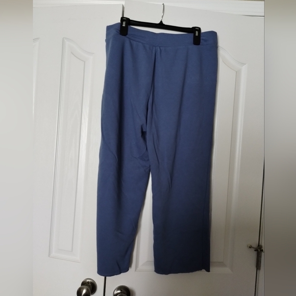 Secret Treasures Women's Cropped Blue Sleep Pants Sweatpants Size L NWOT - Picture 2 of 4